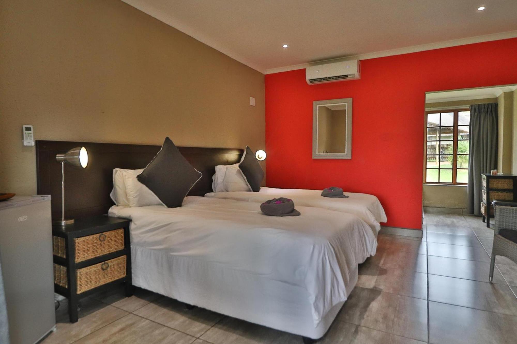 Kruger View Chalets *