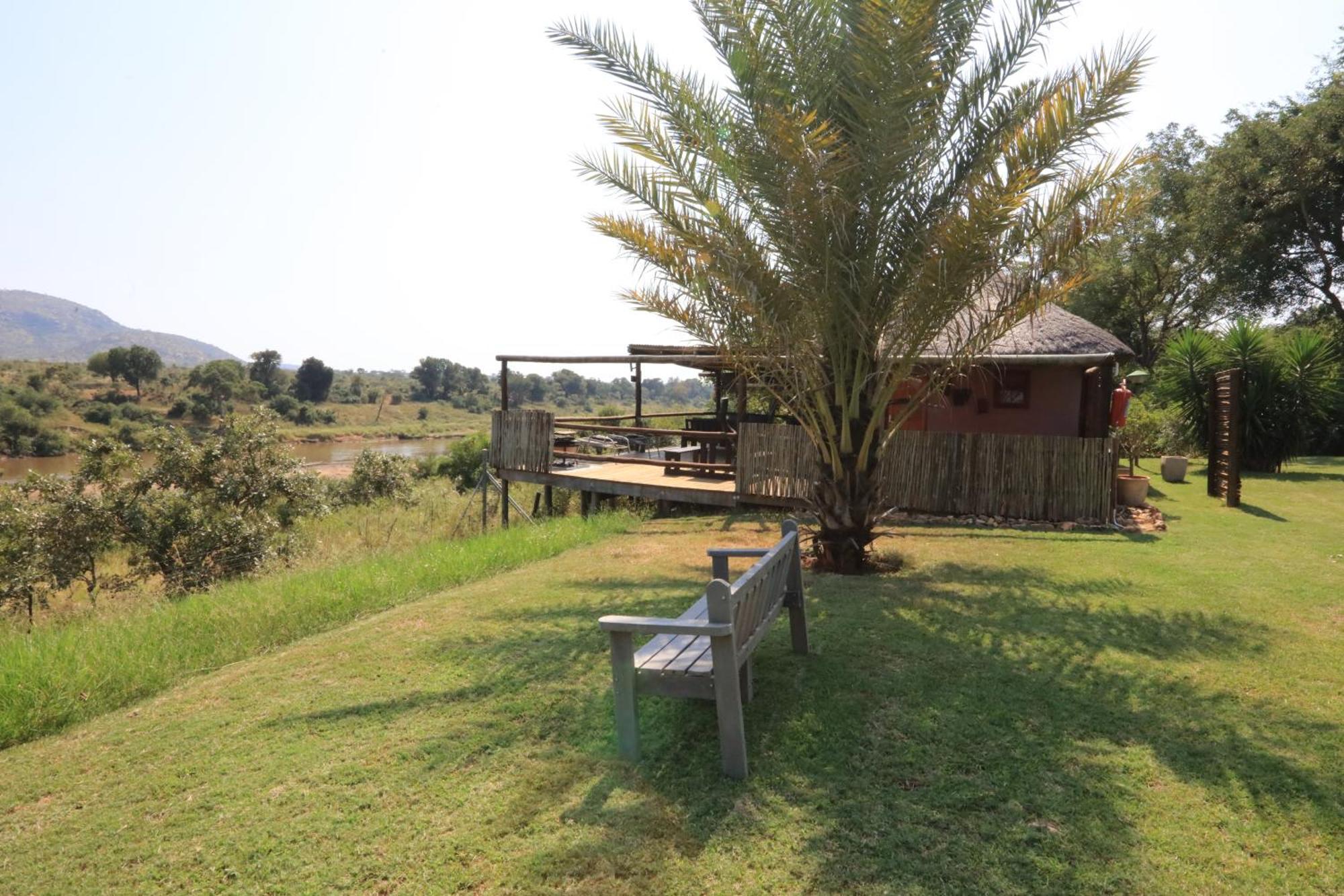 Kruger View Chalets *